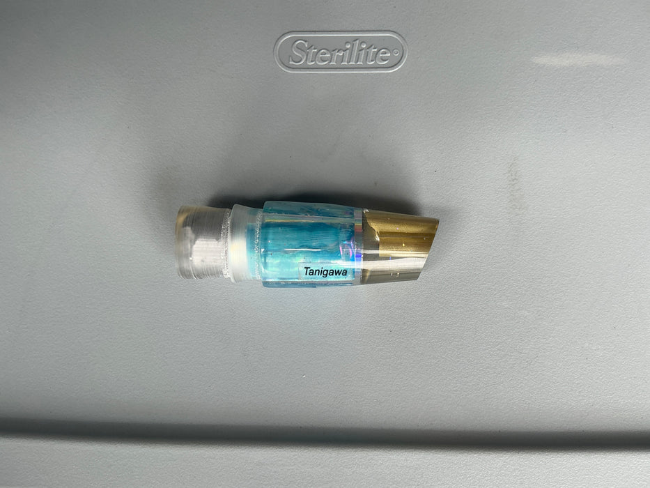 Tanigawa Lures Rainbow Ice Blue Shell 2-Hole Slant 7" 5oz EZ-K