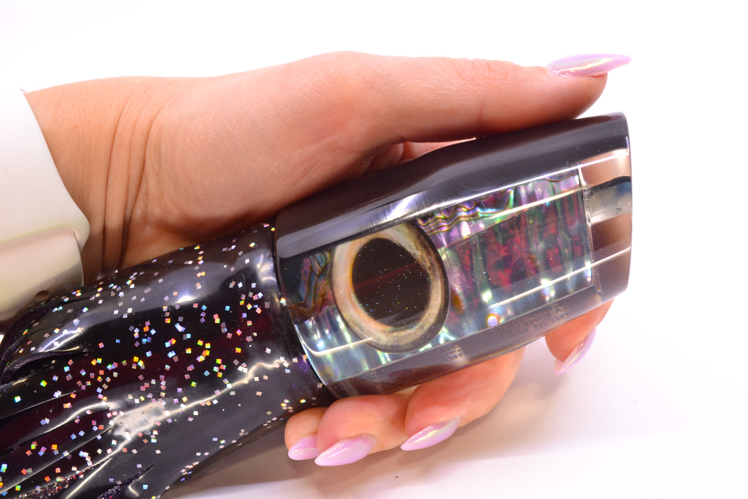 Marlin Magic Blue-Purple Abalone Black Back Taxi Eyes Big Dog 14" 12oz Skirted Black GZE