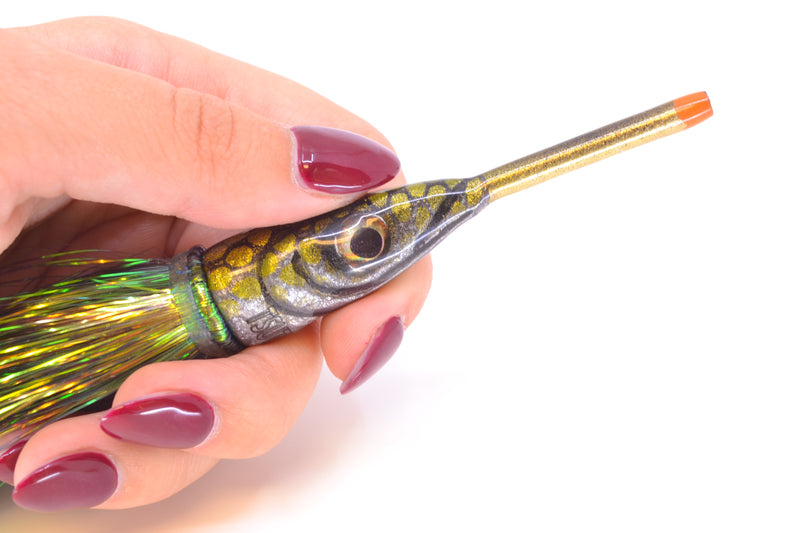 Tsutomu Lures Black with Green Dots Ballyhoo 5" 3oz Flashabou Black/Yellow