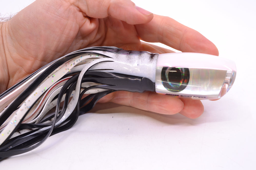 Moyes Lures White MOP White Back Small Argus 9" 3.5oz Skirted White Aurora-Black GZE