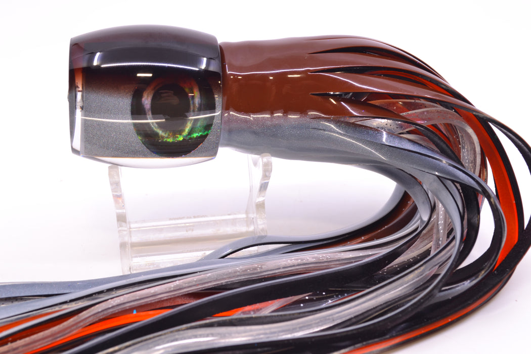 Moyes Lures Silver Pearl Root Beer Back Large Secret 12" 6.5oz Skirted Root Beer-Silver GZE