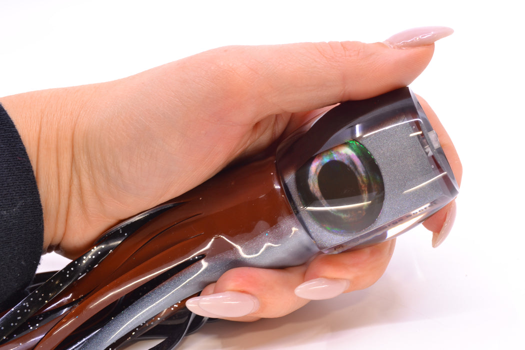 Moyes Lures Silver Pearl Root Beer Back Large Secret 12" 6.5oz Skirted Root Beer-Silver GZE