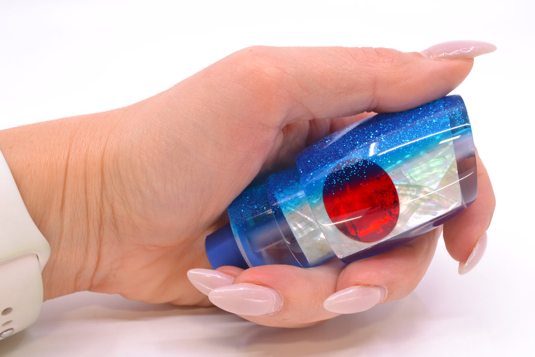 TANTRUM Lures White MOP Blue Glittered Back Red Eyes Medium Bandit 9" 2.8oz