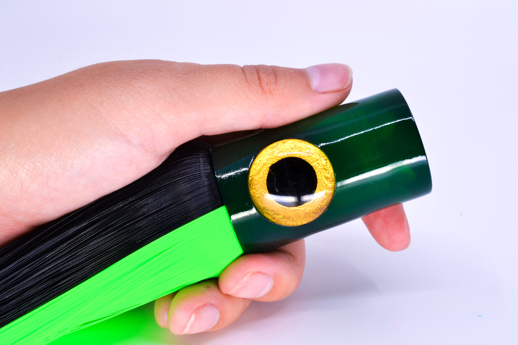 Iland Lures Black-Green Hair Green Head Iland Express 10.5" 3oz EX222-BK/EGR