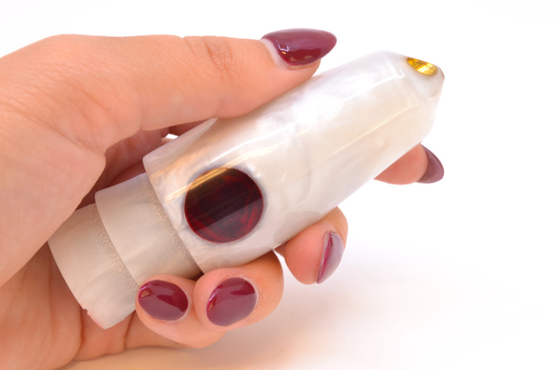 Tanigawa Lures White Pearl Red Eyes 2-Hole Bullet 9"+ 7.8oz