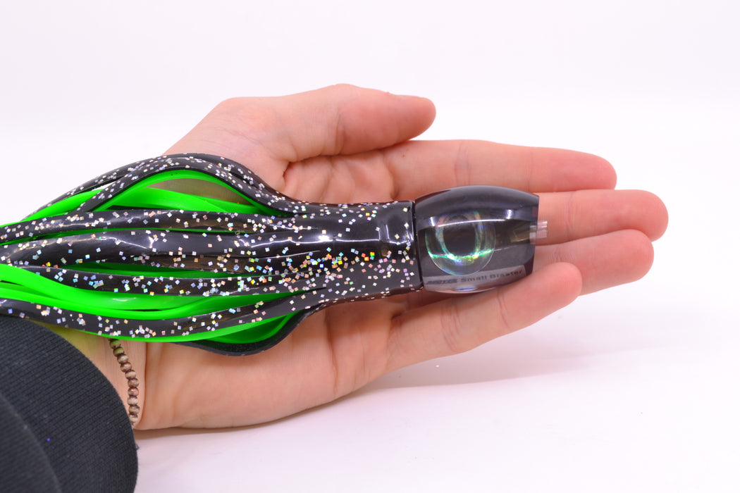 Moyes Lures Black Pearl Black Back NEW Small Blaster 9" 4.5oz Skirted Black/Green