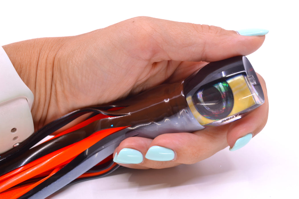 Moyes Lures Golden MOP Black Back Taxi Eyes Small Secret 9" 3oz Skirted Root Beer-Silver