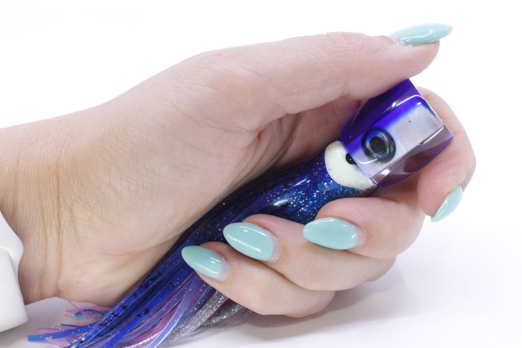 Moyes Lures White MOP Blue Back Tang 5" 3oz Skirted Blue-Silver