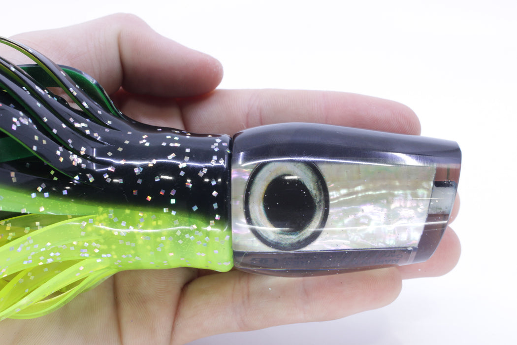 Marlin Magic White Awabi Black Back Medium Pear 10" 8.2oz Skirted Magic Johnson