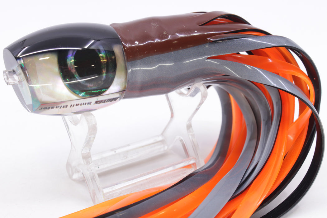 Moyes Lures Golden MOP Black Back NEW Small Blaster 9" 4.5oz Skirted Petrolero