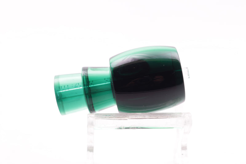 Moyes Lures Green Pour Black Back Rainbow Large Tang 9" 2oz