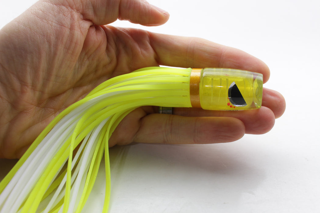 Amaral Lures Yellow-White Baby Jararaca 7" 1.4oz